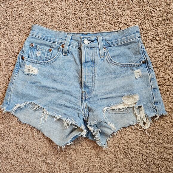 Levis 501 Shorts Womens 25 Blue Cut Off Denim Stretch Button Fly Mid Rise - Picture 1 of 10